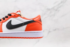 Air Jordan 1 Low OG "Starfish" - Hang Store