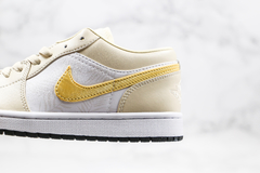 Air Jordan 1 Low "Orewood Brown" - Hang Store