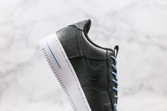Imagem do Air Force 1 "Lux Black Reflective"