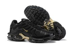 Air Max Plus 1 na internet