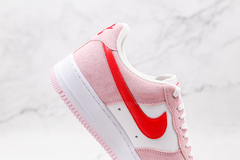 Imagem do Air Force 1 "Valentine's Day"