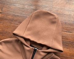 Conjunto Nike Tech Fleece Marrom na internet