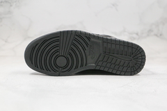Air Jordan 1 High ''Black Metallic Gold'' - Hang Store