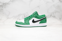 Air Jordan 1 Low "Pine Green"