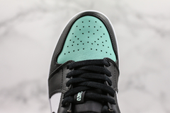 Air Jordan 1 Low " Emerald Toe" - Hang Store