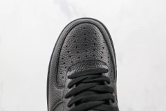 Air Force 1 ''Pivot Point Black'' na internet
