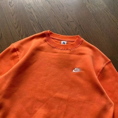 Nike Moletom Careca Sportswear Laranja - comprar online