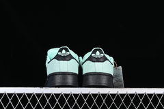 Adidas Campus "Pulse Mint Green" na internet