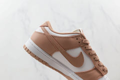Nike Dunk SP Low ''Rose Whisper" na internet
