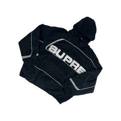 Conjunto Supreme X The Kid LAROI na internet