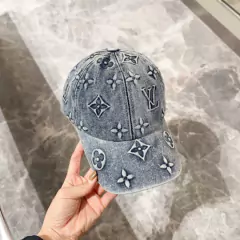 Boné Monogram Washed Denim - Hang Store