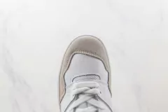 NB 550 ''White Summer Fog'' - loja online