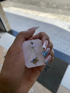 Piercing umbigo pedra quadrada