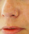 Piercing de nariz argola 8 mm