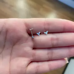 Piercing orelha calda de sereia