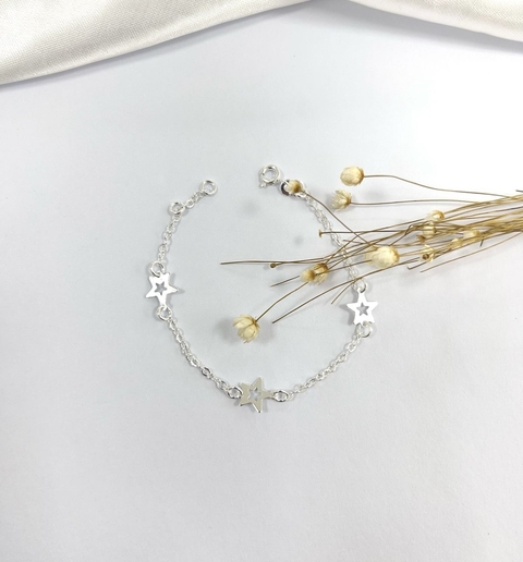 Pulseira infantil estrelas