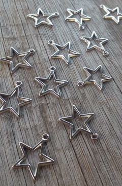20 dijes metálicos con forma de estrella - comprar online