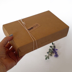 50 Cajas para 12 alfajores clásicos, regalos TC2 color madera