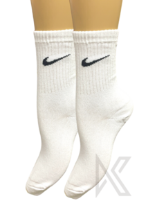 Tenis Premium de "Nike" en internet
