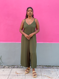 MACACÃO ZÉLIA - VERDE MILITAR