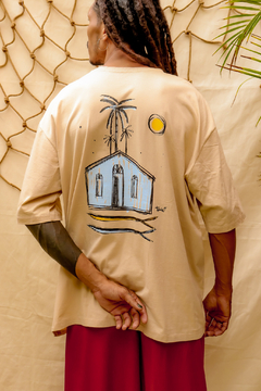 T-SHIRT OVERSIZED - CASA DO PESCADOR - AREIA - comprar online