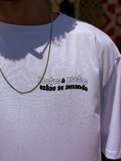 T-SHIRT OVERSIZED - NEGRO AMOR na internet
