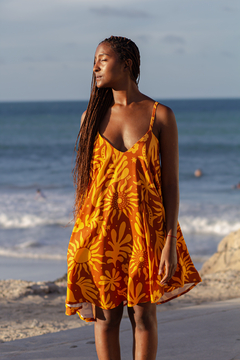 VESTIDO NATH LUZ DO SOL OURO