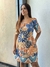 Vestido Curto Estampado Elástico no Ombro e nas Costas e Bolsos Funcionais - comprar online