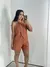 Conjunto Short Alfaiataria e Blusa Frente Única Assimétrica na internet