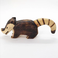 Imagem do tatu de madeira guarani mbya