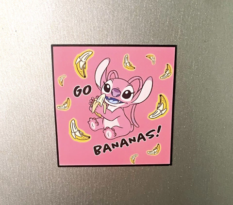 Imán NOVIA DE STITCH BANANAS CUADRADO