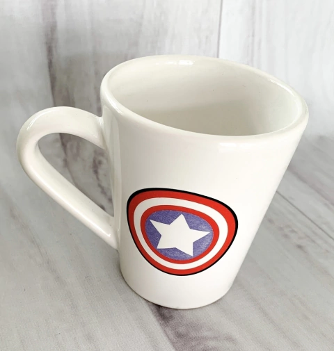 Taza cónica superhéroe CAPITÁN AMÉRICA LOGO WHITE