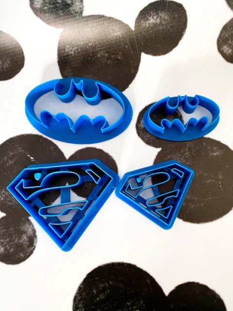 Cortante SUPERHÉROES