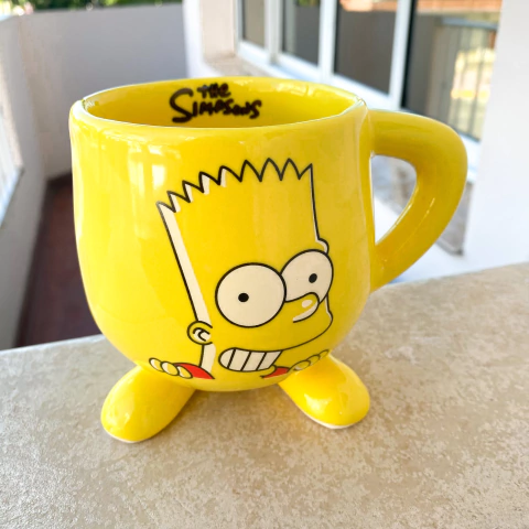 Taza patitas grandes simpson BART DIENTES