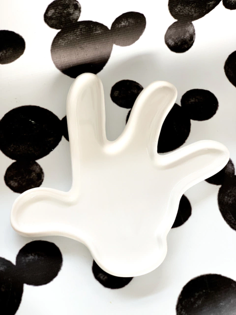 Plato form MICKEY MOUSE MANO WHITE