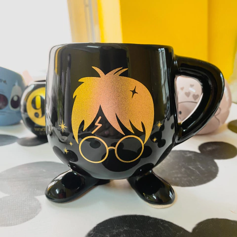 Taza patitas grandes HARRY POTTER CLASIC GOLD BLACK