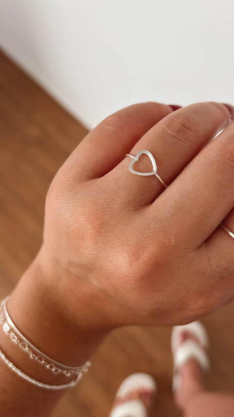 Anel coração vazado - Ekos Prata