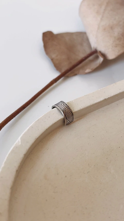 Piercing fake de Bali