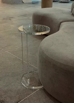 Mesa Lateral Acrílico