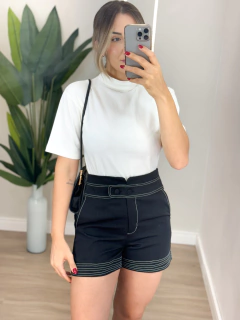 Short Pespontado
