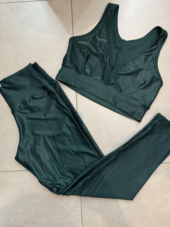 Conjunto Avel. GG Verde