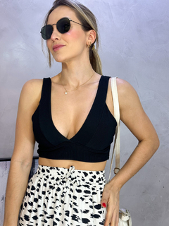 Cropped Thais na internet