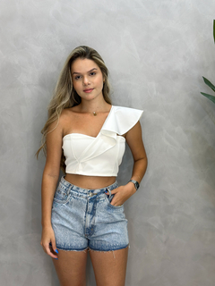 Cropped Lavinia