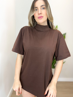Imagem do Max T-shirt Lisa
