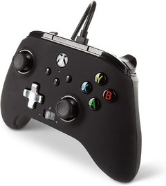 Imagen de Control Powera alámbrico negro para Xbox One & Series X|S - Standard Edition