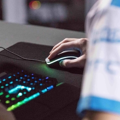 Mouse De Juego Hyperx Pulsefire Surge Negro en internet