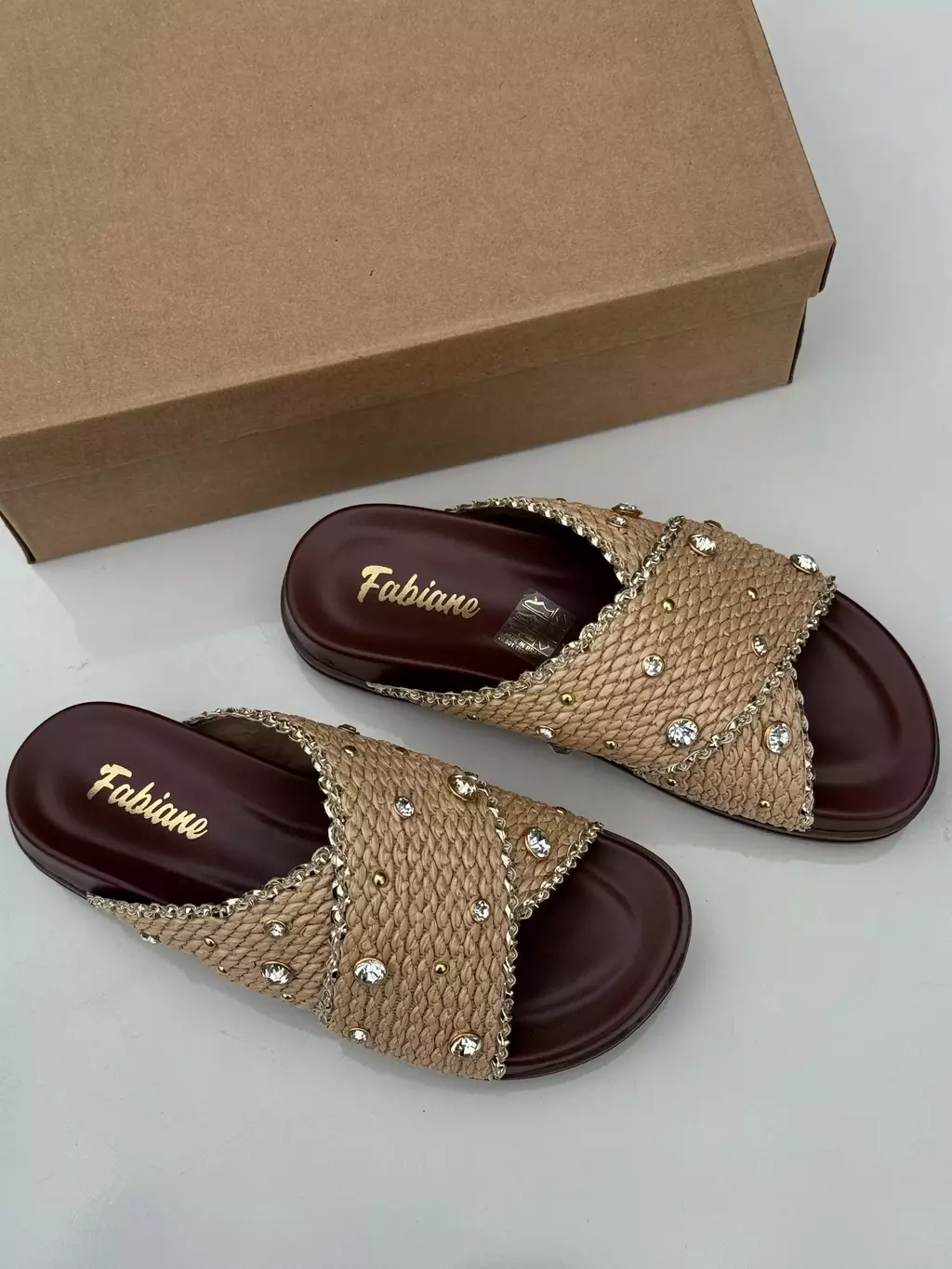 Papete Marrom X Palha Fabiane