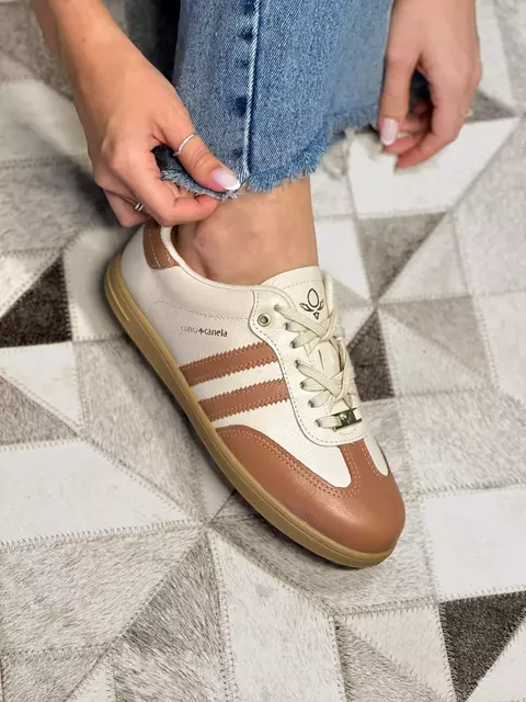 Tênis Pietra 1471 Couro Off White E Mocha Mousse Cravo E Canela - comprar online