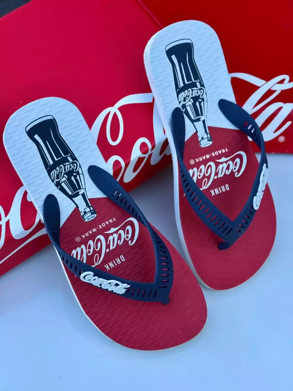 Chinelo Marinho E Vermelho Coca-Cola