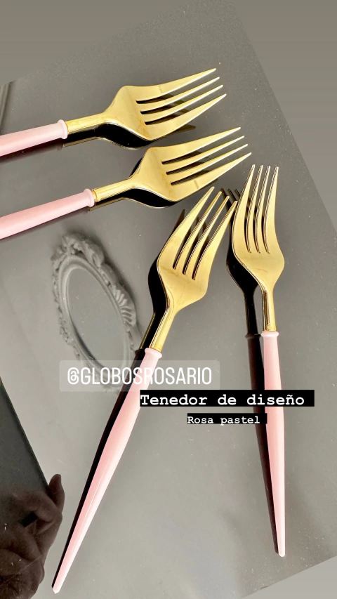 Tenedores de diseño Rosa pastel x 4 unidades